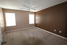 Resort Style Townhouse Move in Ready in Kissimmee, FL (Photo 10 of 12)