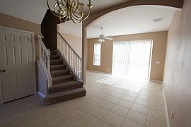 Resort Style Townhouse Move in Ready in Kissimmee, FL (Photo 7 of 12)