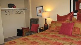 2 Bedroom 1 Bath Island Apartment, Plus a Free Ipad Mini! in Grand Rapids, MI (Photo 3 of 5)