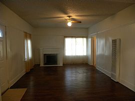 4 Bed/ 2 Bath + Office Home in Downtown Riverside!  in Riverside, CA (Photo 2 of 6)