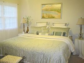 Brick, Move-In Ready, Traditional 4 Bed with In-Law Suite in Marietta, GA (Photo 8 of 11)