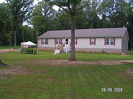 Large 4bd, 2b House in Wooded Setting in Fairdealing, MO