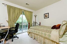 Beautiful 2bd/1bth Condo in The Heart of Reston in Reston, VA (Photo 5 of 7)
