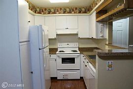 Beautiful 2bd/1bth Condo in The Heart of Reston in Reston, VA (Photo 6 of 7)