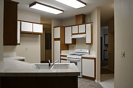 Beautiful 1 Story House in Elk Grove / Ready to Move in  in Elk Grove, CA (Photo 5 of 8)