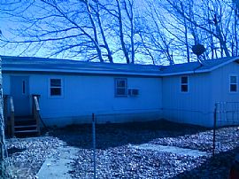 3 Bedroom Mobile Home For Rent Private Lot in Rapid City, SD