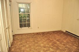 Good Looking Apt. on 940 Myrtle Rd. Martinsville, Va in Martinsville, VA (Photo 2 of 4)