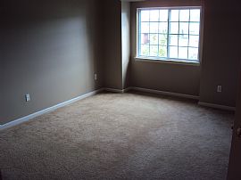 Great Condo For Rent in Sterling Heights, Mi in Sterling Heights, MI (Photo 8 of 8)