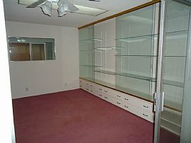 Delightful 55+ Condo in Beautiful Oceana in Oceanside, CA (Photo 5 of 10)