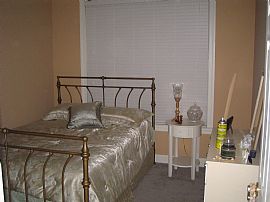 Huge 3 bedroom Condo - walk to NYC train in Metuchen, NJ (Photo 4 of 6)