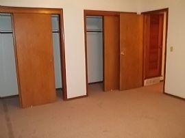 Large 1 Bedroom W/heat Paid in Bellevue, NE (Photo 4 of 5)