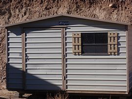    Mh 2br / 1ba    1 Acre Corral    in Farmington, NM (Photo 5 of 7)