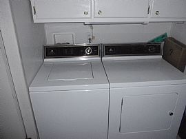    Mh 2br / 1ba    1 Acre Corral    in Farmington, NM (Photo 7 of 7)