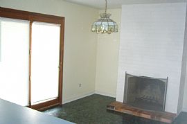 3 Br Townhome Mins From Shortpump! in Richmond, VA (Photo 5 of 5)
