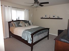 Fully Renovated 2 Bedroom Steps From Cheesman Park in Denver, CO (Photo 5 of 8)