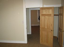 5 Bedroom Rowhouse Only $1150 in Baltimore, MD (Photo 3 of 4)