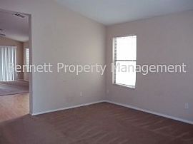 Single Family Rental Home in Surprise in Sun City, AZ (Photo 3 of 5)