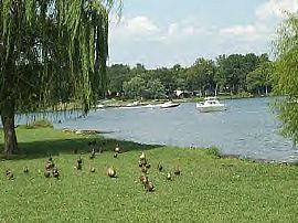 Spacious 1 Bedroom with Beautiful Lake View in Hendersonville, TN (Photo 9 of 10)