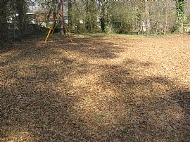 3 Bedrooms-Huge Fenced Yard in Forest Park, GA (Photo 3 of 5)