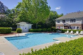 Updated 3 Br Town House in Lake Communit in Cornelius, NC (Photo 5 of 5)