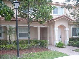 Gorgeous Townhouse 2 Bedrooms, 2 ½ Baths in Miramar, FL
