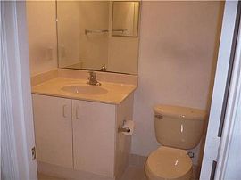 Gorgeous Townhouse 2 Bedrooms, 2 ½ Baths in Miramar, FL (Photo 2 of 9)