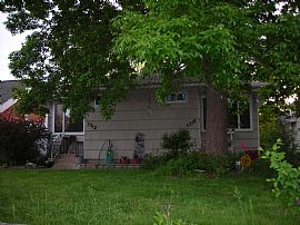 1+ Bedroom - Tangletown Gardener'S Dream in Minneapolis, MN (Photo 3 of 4)