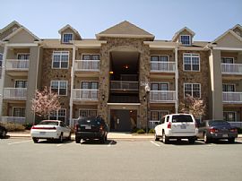 2 Bed 2 Bath Condo Near Wfu in Winston-Salem, NC