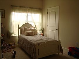 2 Bed 2 Bath Condo Near Wfu in Winston-Salem, NC (Photo 4 of 6)