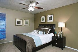 The View at Lake Highlands Apartments in Dallas, TX (Photo 4 of 4)