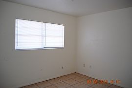 2/1.5 Near Uf, Shands and Va Hospital in Gainesville, FL (Photo 4 of 5)