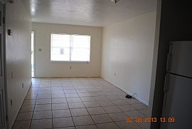 2/1.5 Near Archer Rd Shopping in Gainesville, FL (Photo 2 of 5)