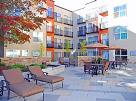 2 Bd/1 Bath Free Covered Parking and Reduc in Beaux Arts, WA (Photo 5 of 5)