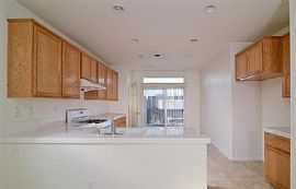 Magnificent Three Bed Plus Awesome 2 Bath Available For Rent in Sacramento, CA (Photo 10 of 10)