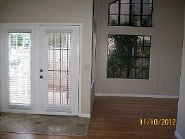 Cozy and Well Maintained Townhome. in Mesa, AZ (Photo 4 of 5)