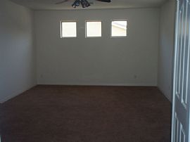 4br/3.5ba-2 Story Single Family Detached House in Phoenix, AZ (Photo 9 of 12)