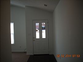 2bd,2ba,Good Location in Stockbridge, GA (Photo 4 of 9)