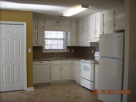 2bd,2ba,Good Location in Stockbridge, GA (Photo 7 of 9)