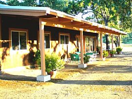 Fabulous Guesthouse in Saint Helena, CA (Photo 5 of 6)