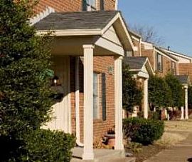 Madison, Tn Apts with Tennis Court and P in Am Qui, TN (Photo 2 of 4)