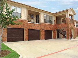 2 Bd/2 Bath Kensington Park Welcomes You in Corinth, TX (Photo 3 of 5)