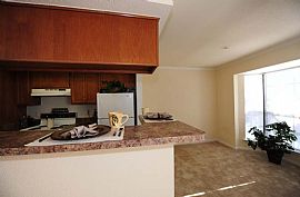 2 Bd/2 Bath Private Balconies and Conven in Spring, TX (Photo 3 of 5)