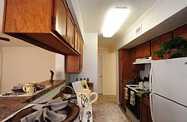 2 Bd/2 Bath Private Balconies and Conven in Spring, TX (Photo 4 of 5)