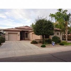 3 Bed + Office in Chandler with a Pool!! in Chandler, AZ
