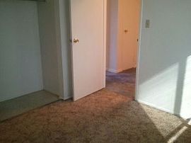 Community Pool and Free Rent!! in Las Vegas, NV (Photo 4 of 5)