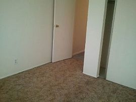 Community Pool and Free Rent!! in Las Vegas, NV (Photo 5 of 5)