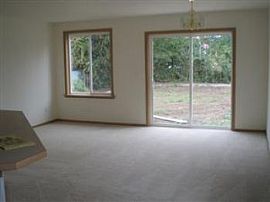 Cute 3 Bedroom Duplex in Orting$300 Of in Crocker, WA (Photo 2 of 5)