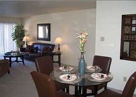 2 Bed 2 Bath in Garland, Fireplace, Larg in Garland, TX (Photo 4 of 5)