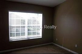 Sanford - 2 Bedroom, 2.5 Bathroom - $795 in Lake Forest, FL (Photo 3 of 5)