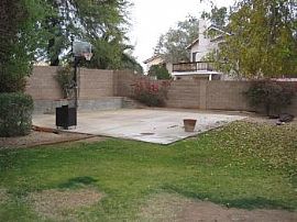 Single Family Rental Home in Phoenix in Phoenix, AZ (Photo 4 of 5)